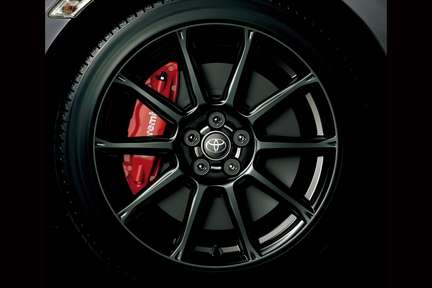 brembo専用17インチアルミホイール(ブラック塗装/センターオーナメント付)