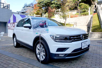 サポカー展示会（Tiguan）