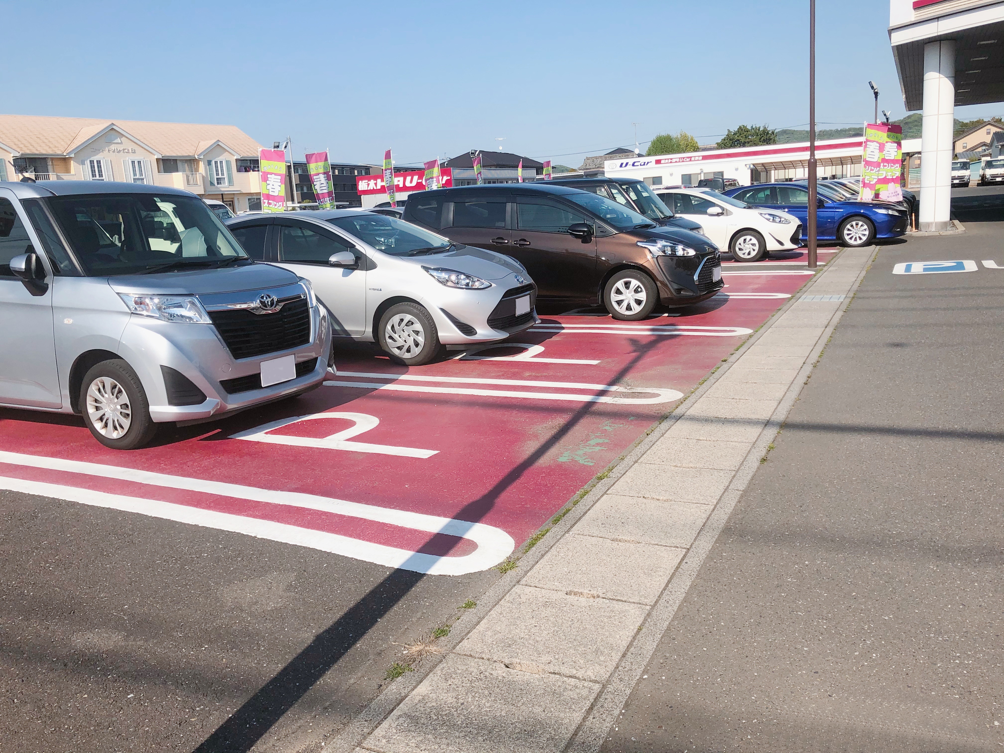 佐野店-駐車場