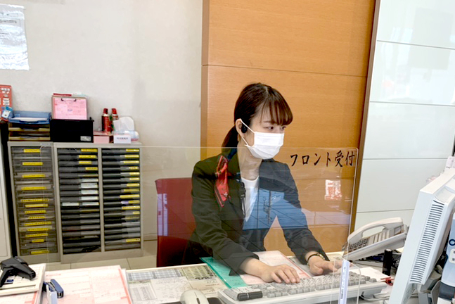 横田店 サービス受付