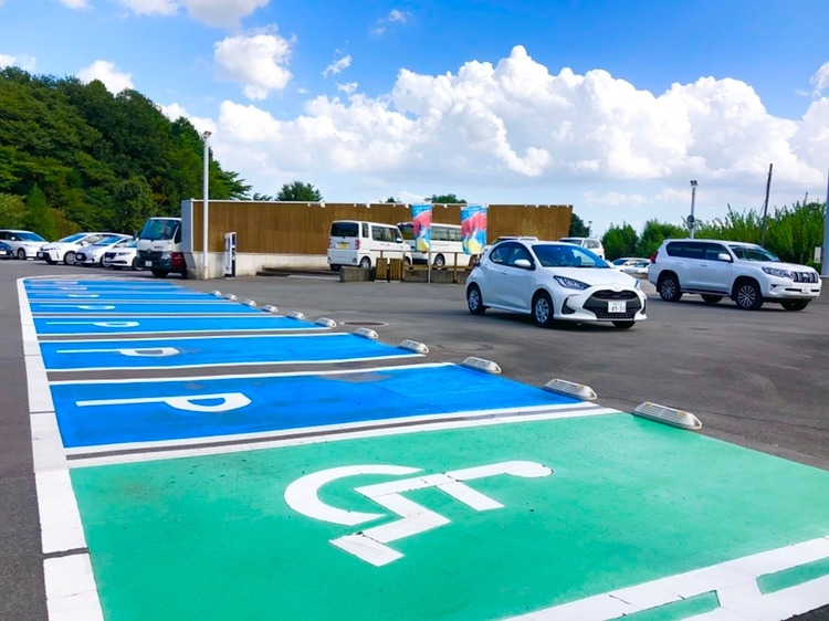 駒生店 駐車場