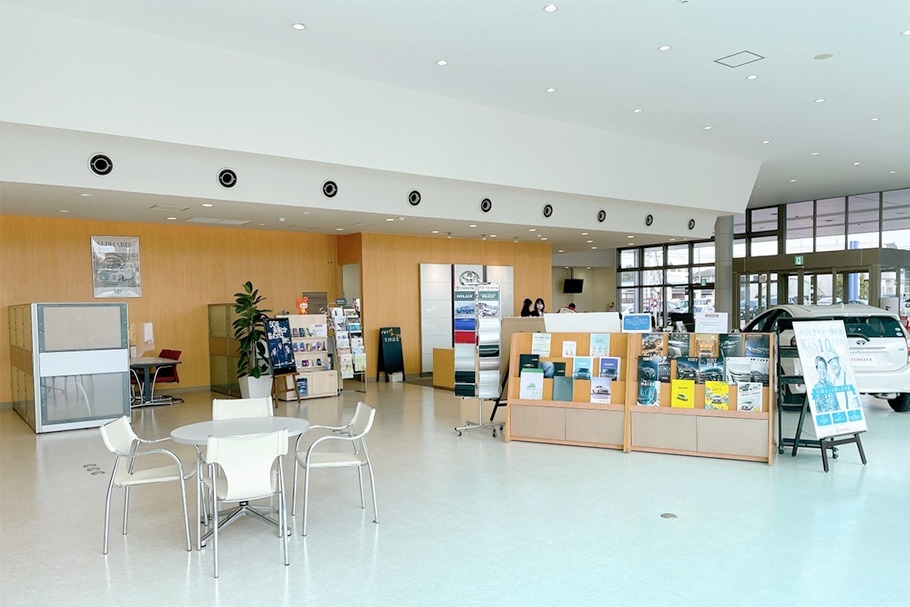 岩曽店ショールーム3