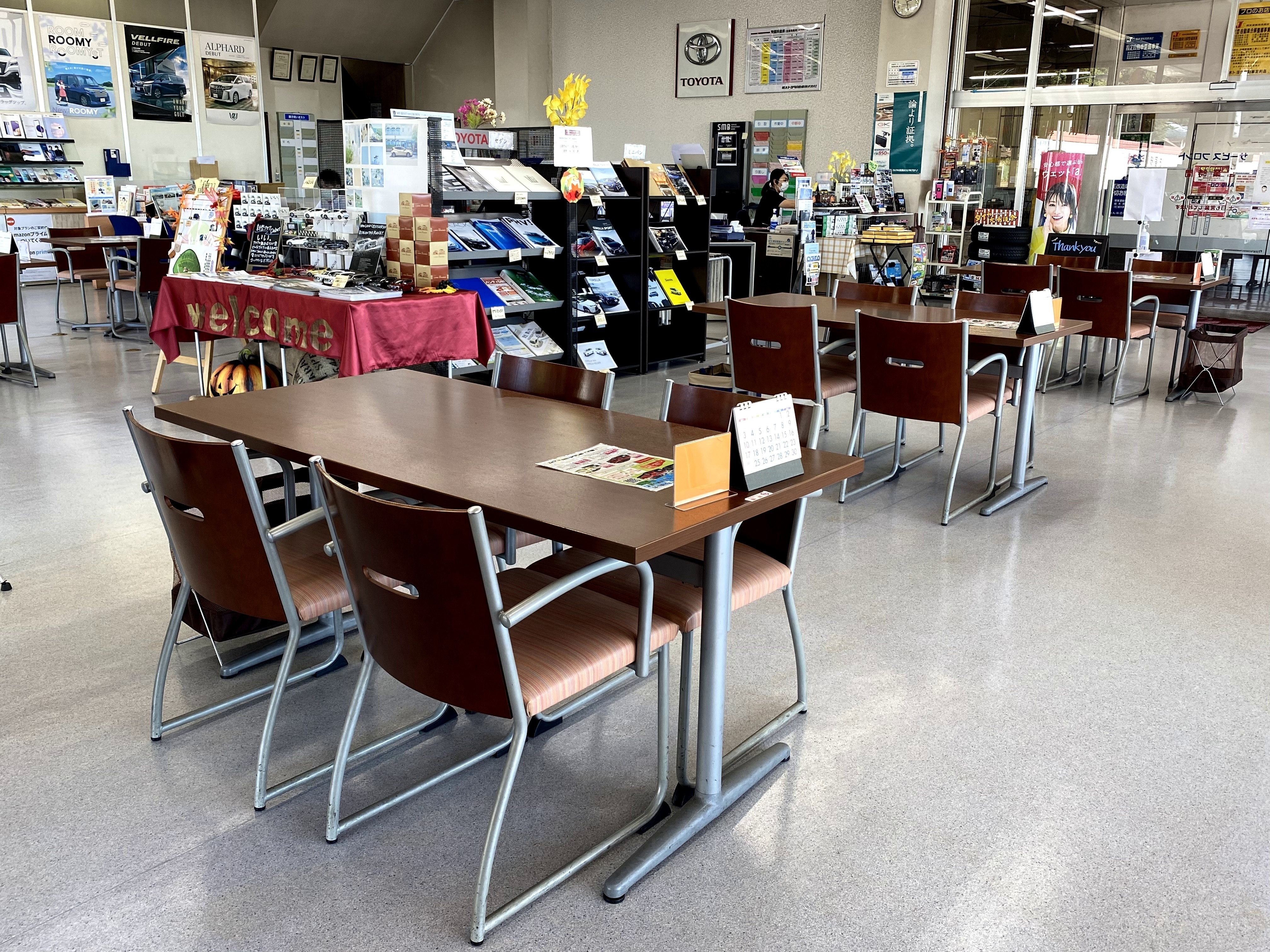 足利店店内