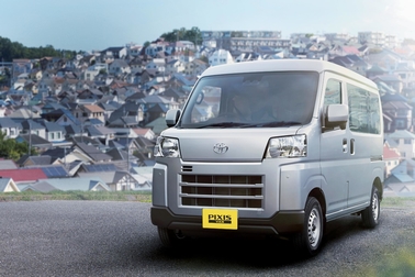 デラックス（2WD CVT）