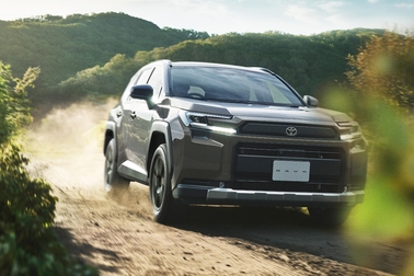 Adventure（ハイブリッド）