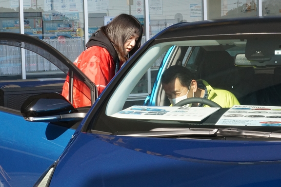 プリウス展示会