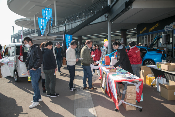 プリウス展示会