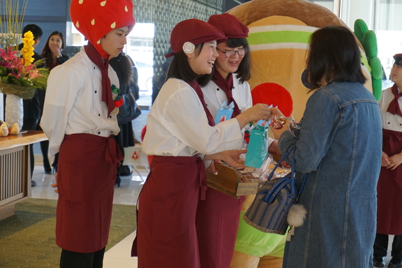 いちごイベント（レクサス宇都宮北店）